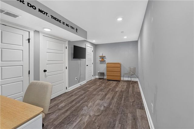 4410 NE 78th Street, Kansas City, MO 64119