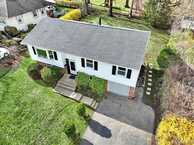 49 E Hall Avenue, New City, NY 10956