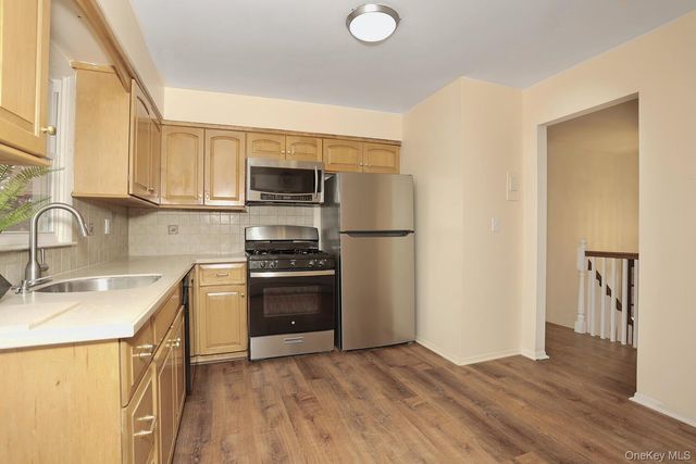 49 E Hall Avenue, New City, NY 10956