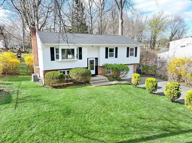 49 E Hall Avenue, New City, NY 10956