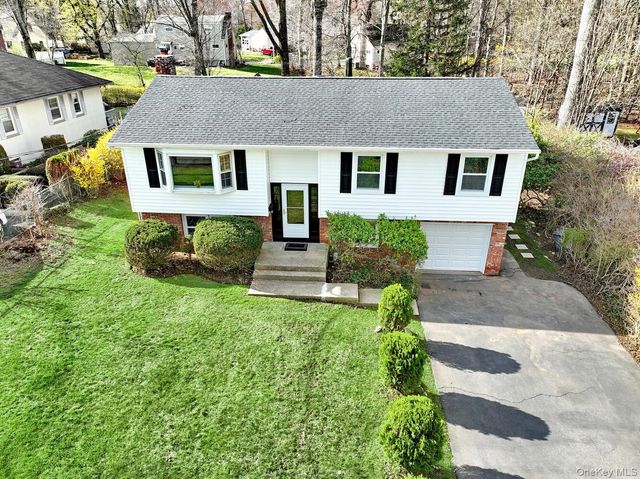 49 E Hall Avenue, New City, NY 10956