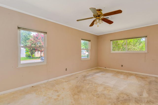 300 Haney Drive, Chattanooga, TN 37411
