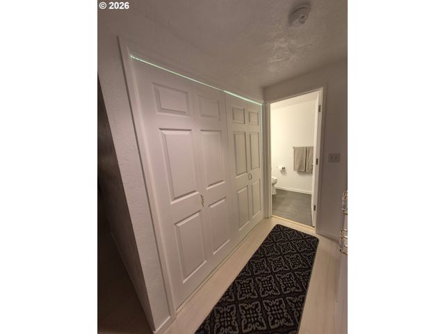 1040 BAY St 14, Florence, OR 97439