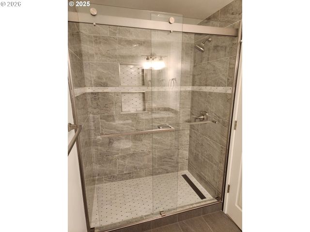 1040 BAY St 14, Florence, OR 97439