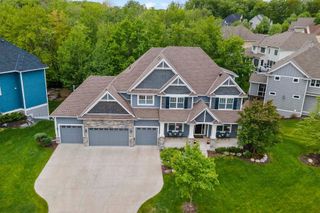 5315 Ranchview Lane N, Plymouth, MN 55446