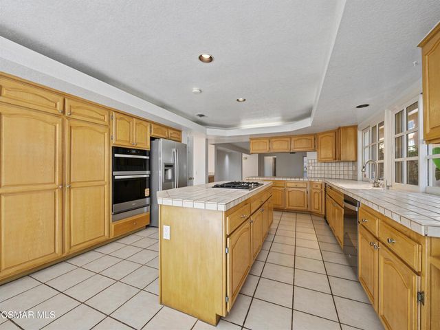 4824 Coyote Wells Circle, Westlake Village, CA 91362