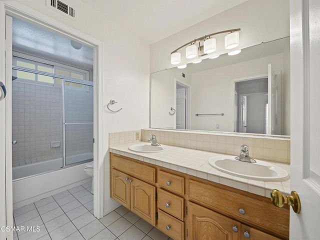 4824 Coyote Wells Circle, Westlake Village, CA 91362