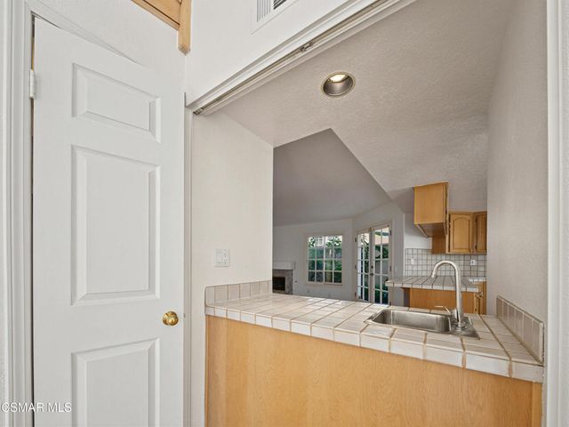 4824 Coyote Wells Circle, Westlake Village, CA 91362