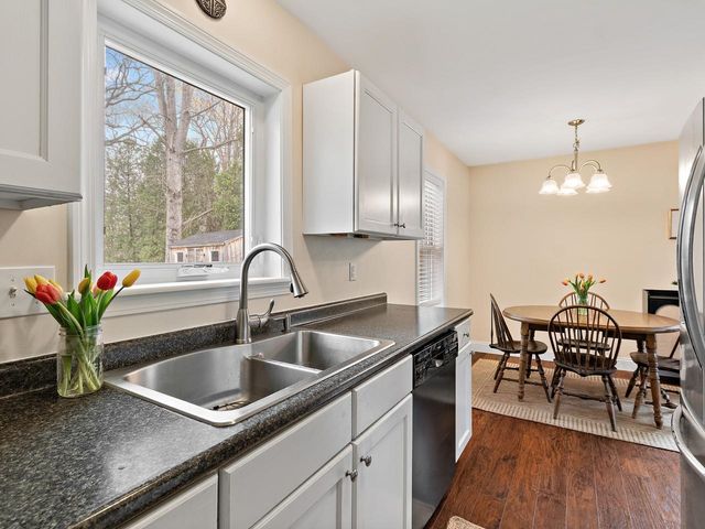 120 Lori Lane, Burlington, VT 05408