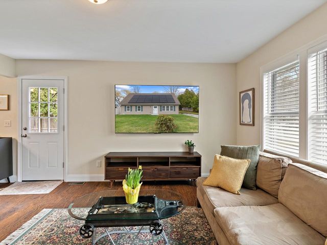 120 Lori Lane, Burlington, VT 05408