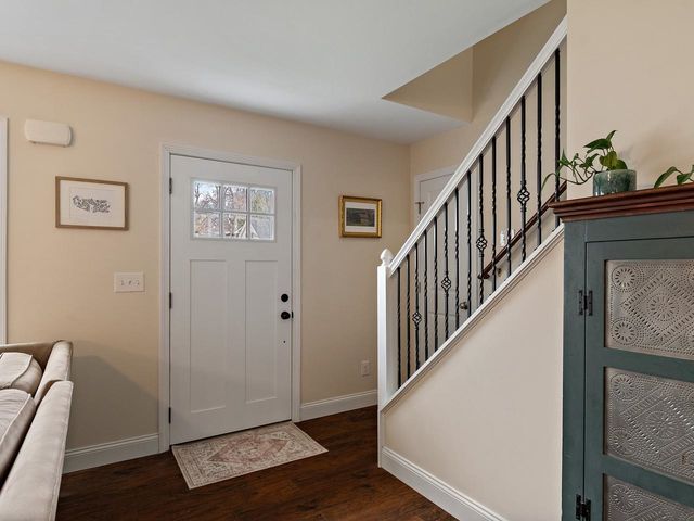 120 Lori Lane, Burlington, VT 05408