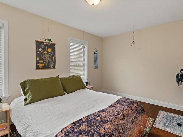 120 Lori Lane, Burlington, VT 05408
