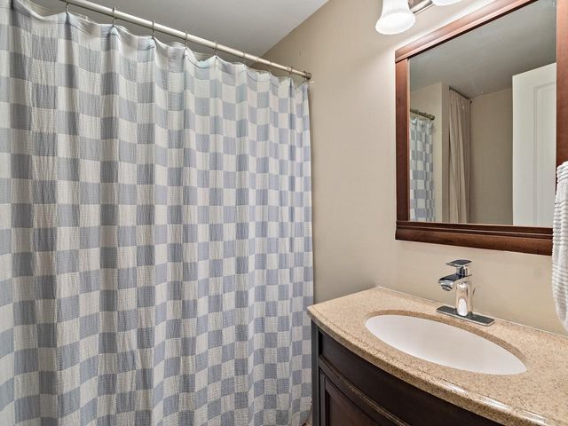 120 Lori Lane, Burlington, VT 05408