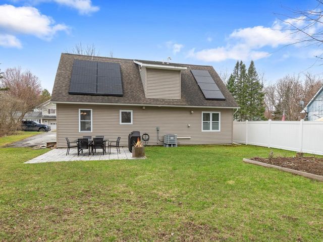 120 Lori Lane, Burlington, VT 05408