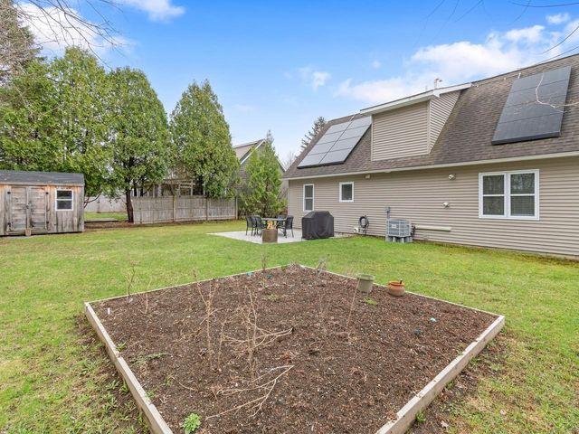 120 Lori Lane, Burlington, VT 05408