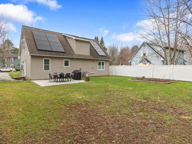 120 Lori Lane, Burlington, VT 05408