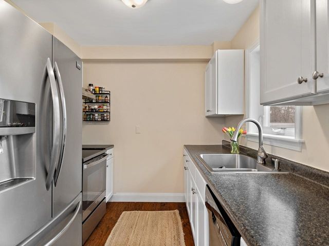 120 Lori Lane, Burlington, VT 05408