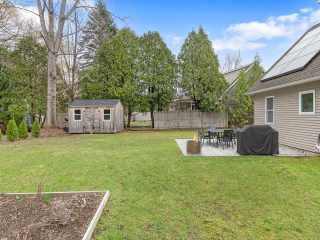 120 Lori Lane, Burlington, VT 05408