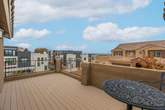 9115 Landsdowne Place NE, Albuquerque, NM 87113