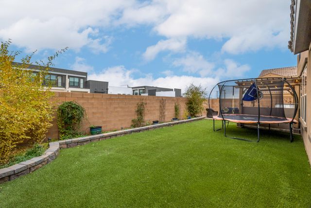 9115 Landsdowne Place NE, Albuquerque, NM 87113