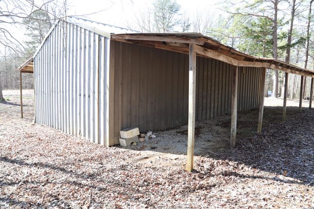 417 Lewis Rd, Mcminnville, TN 37110