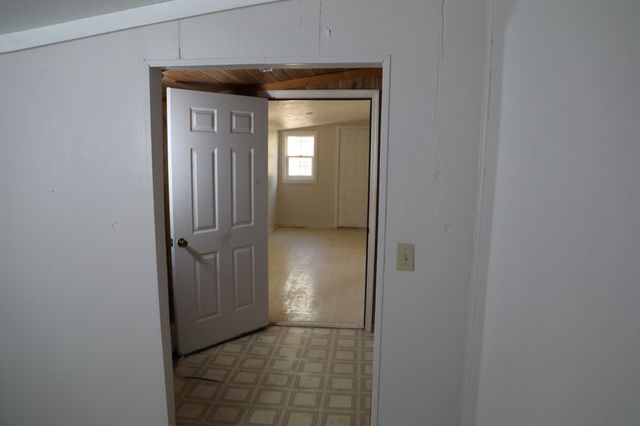 417 Lewis Rd, Mcminnville, TN 37110