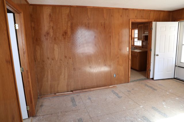 417 Lewis Rd, Mcminnville, TN 37110