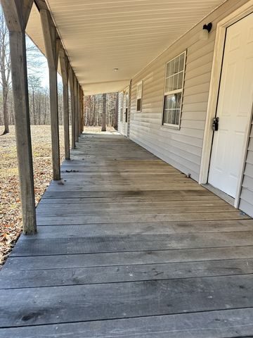 417 Lewis Rd, Mcminnville, TN 37110