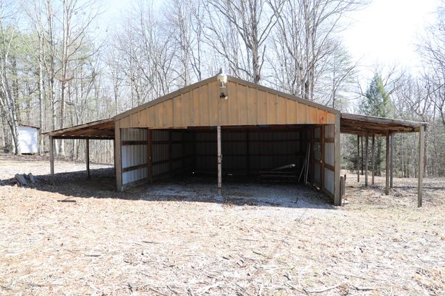 417 Lewis Rd, Mcminnville, TN 37110