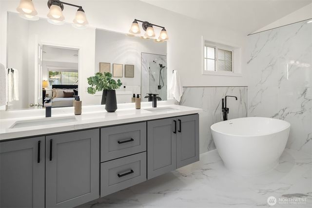 17158 NE 37th Place, Bellevue, WA 98008