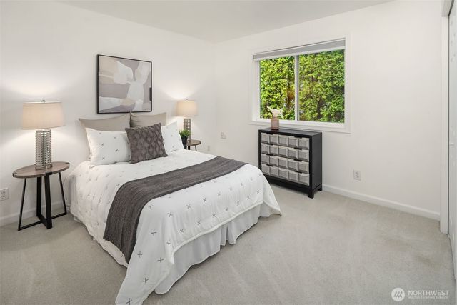 17158 NE 37th Place, Bellevue, WA 98008