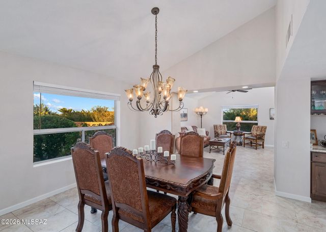 2742 S Via Del Bac, Green Valley, AZ 85622