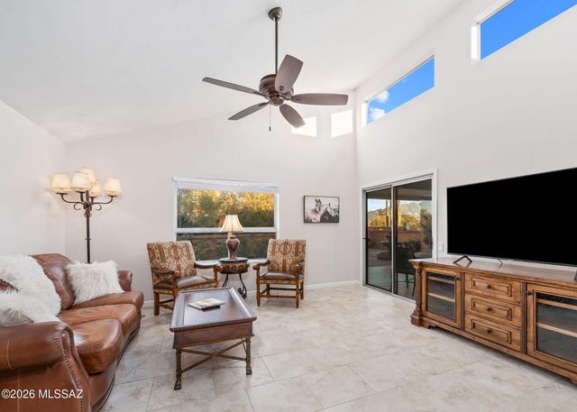 2742 S Via Del Bac, Green Valley, AZ 85622