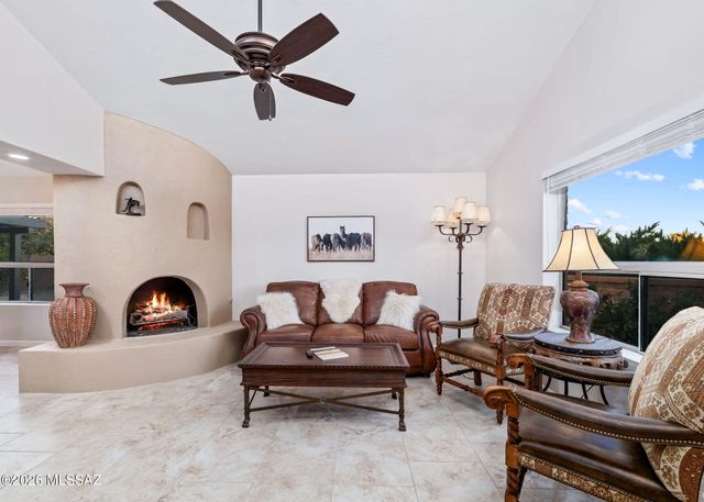 2742 S Via Del Bac, Green Valley, AZ 85622