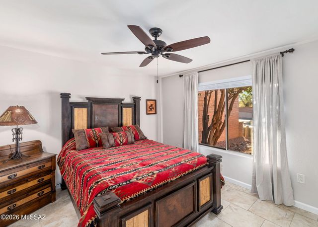 2742 S Via Del Bac, Green Valley, AZ 85622