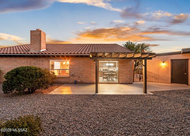 2742 S Via Del Bac, Green Valley, AZ 85622