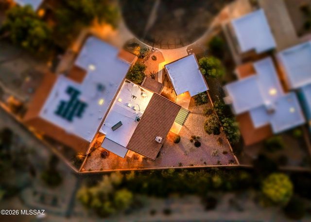 2742 S Via Del Bac, Green Valley, AZ 85622