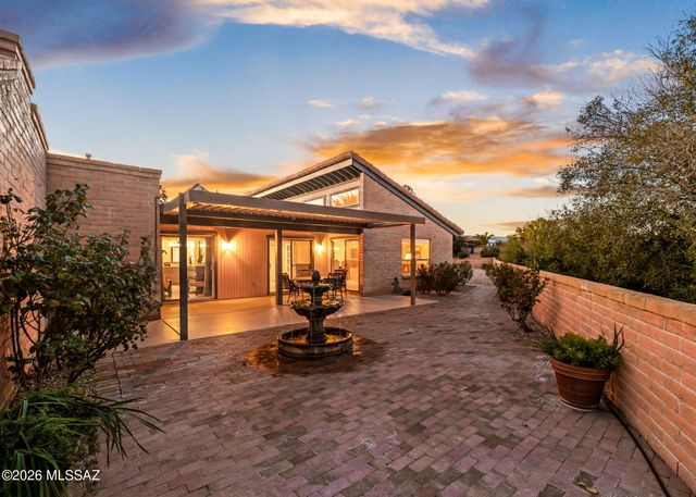 2742 S Via Del Bac, Green Valley, AZ 85622