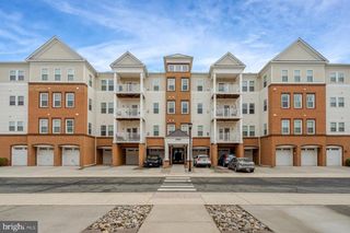 24660 WOOLLY MAMMOTH TER #305, Aldie, VA 20105