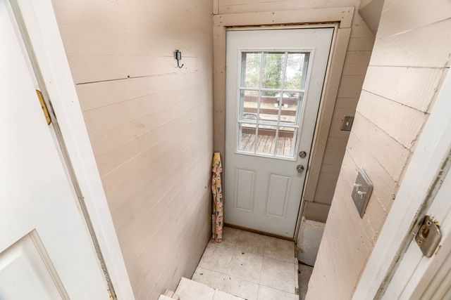 705 N Bridge Street N, Carbondale, IL 62901