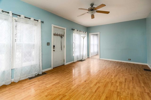 705 N Bridge Street N, Carbondale, IL 62901