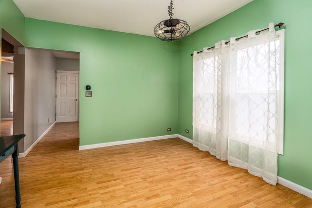 705 N Bridge Street N, Carbondale, IL 62901