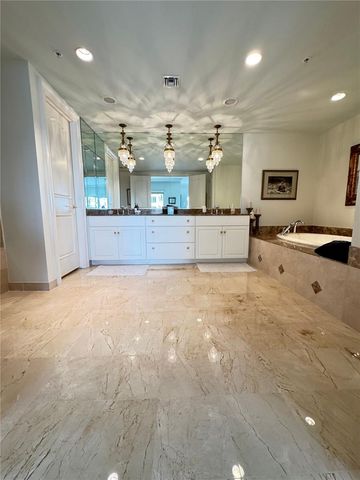 1111 RITZ CARLTON DRIVE 1404, Sarasota, FL 34236