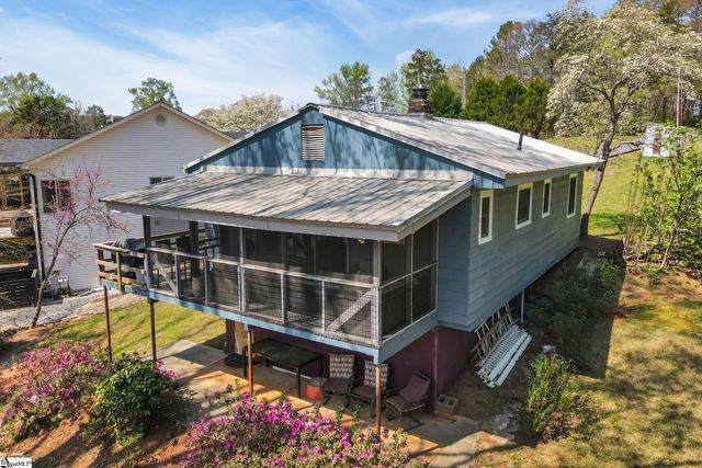 534 Gambrell Road, Townville, SC 29689