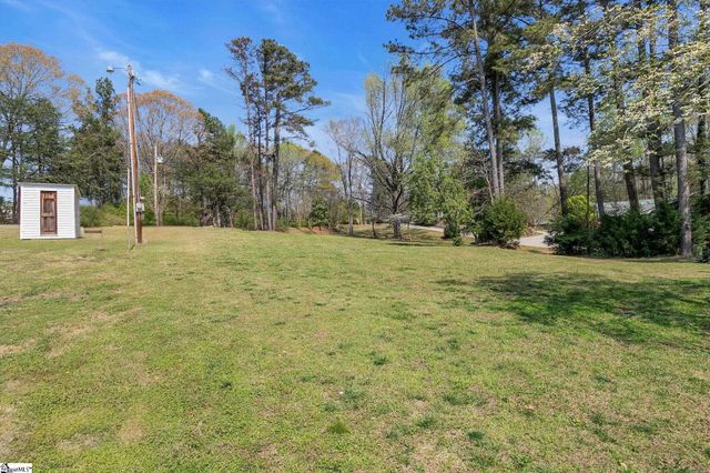 534 Gambrell Road, Townville, SC 29689