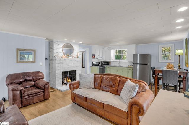 534 Gambrell Road, Townville, SC 29689