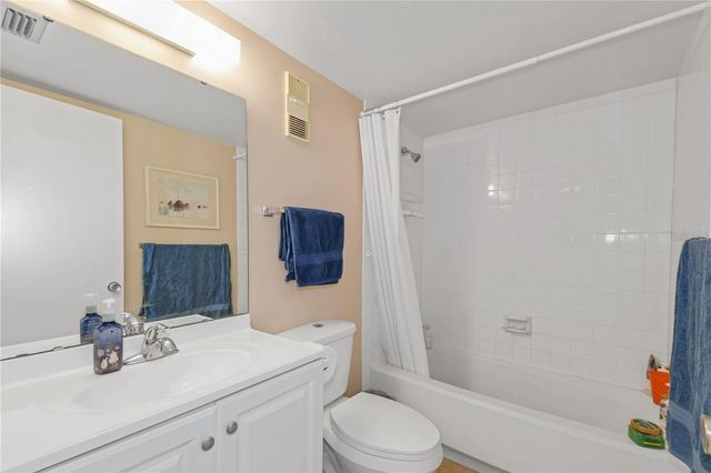 120 HIBISCUS WOODS COURT 4B, Deltona, FL 32725