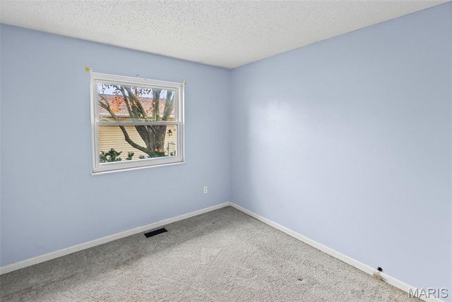 15626 94th Avenue, Florissant, MO 63034