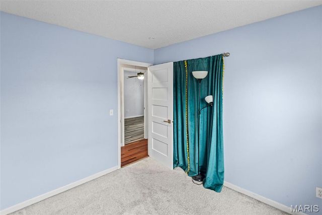 15626 94th Avenue, Florissant, MO 63034