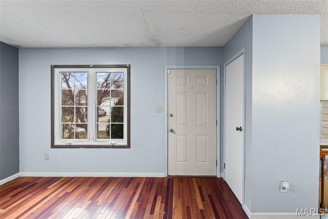 15626 94th Avenue, Florissant, MO 63034